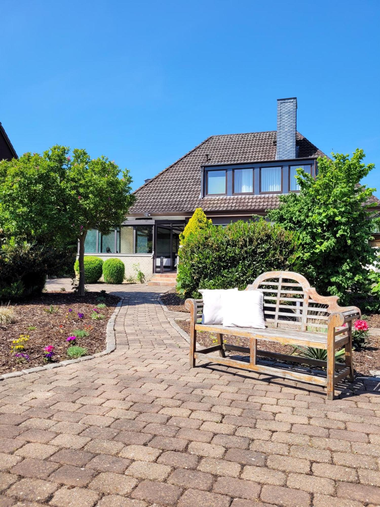 שרבאוץ Nur 7 Gehminuten Zum Strand, Sehr Hochwertige Ferienwohnung Mit Terrasse In Ruhiger Lage, Inklusive Parkplatz Und Fahrradunterstellplatz Laesst Keine Wuensche Offen מראה חיצוני תמונה